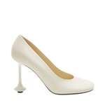 Loewe Toy pump in goatskin white
